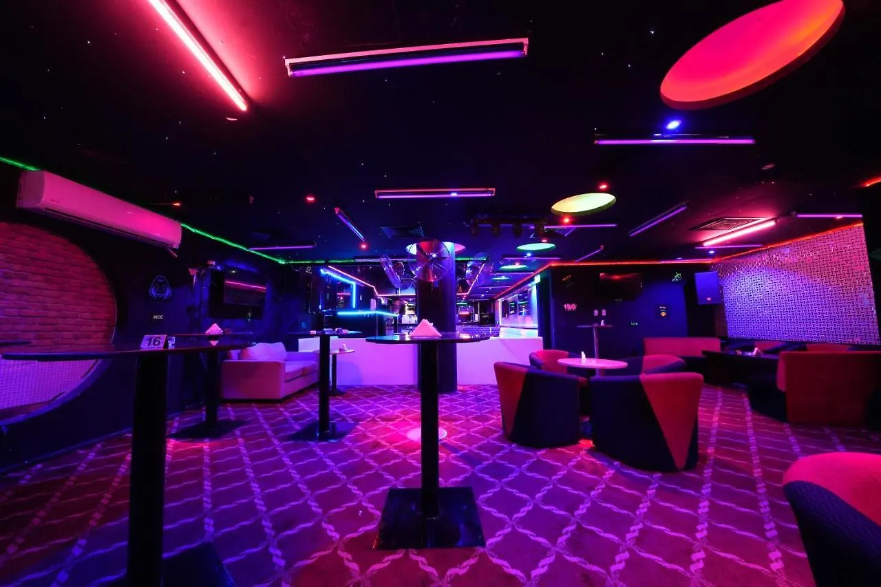 Nine Hotel دبي
